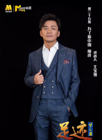 该片融合了飞车、动作、警匪对峙、高智商犯罪等多种元素 飞车电影《逃脱》首映礼 赛琳娜霍克“老少配” 2013-08-27 当地时间8月26日，赛琳娜·戈麦斯在加州出席了她主演的新片《逃脱》的首映礼，同时出席的还有该片男一号伊桑·霍克，以及安吉丽娜·朱莉的父亲强·沃特。